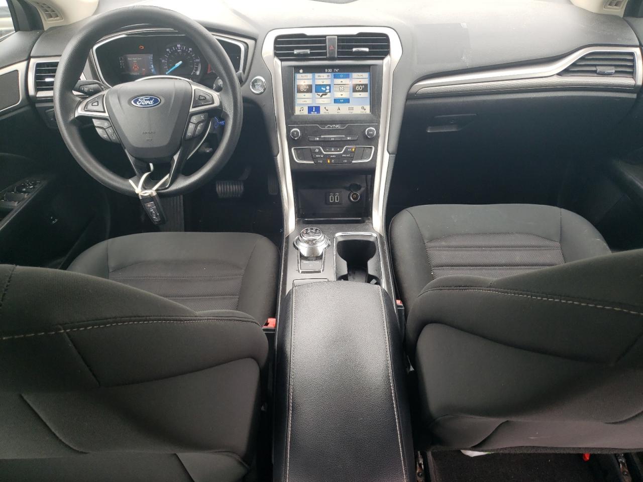 2019 Ford Fusion Se VIN: 3FA6P0LU5KR124827 Lot: 54033495