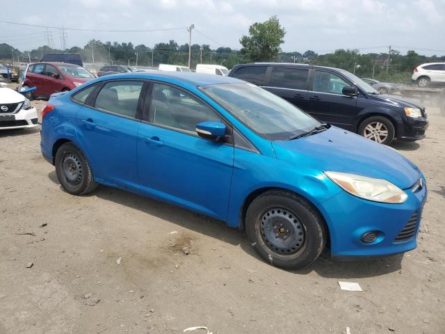 Sedans FORD FOCUS 2013 Blue