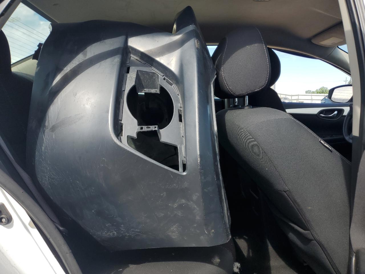 2017 Nissan Sentra S VIN: 3N1AB7AP8HY375190 Lot: 84872605