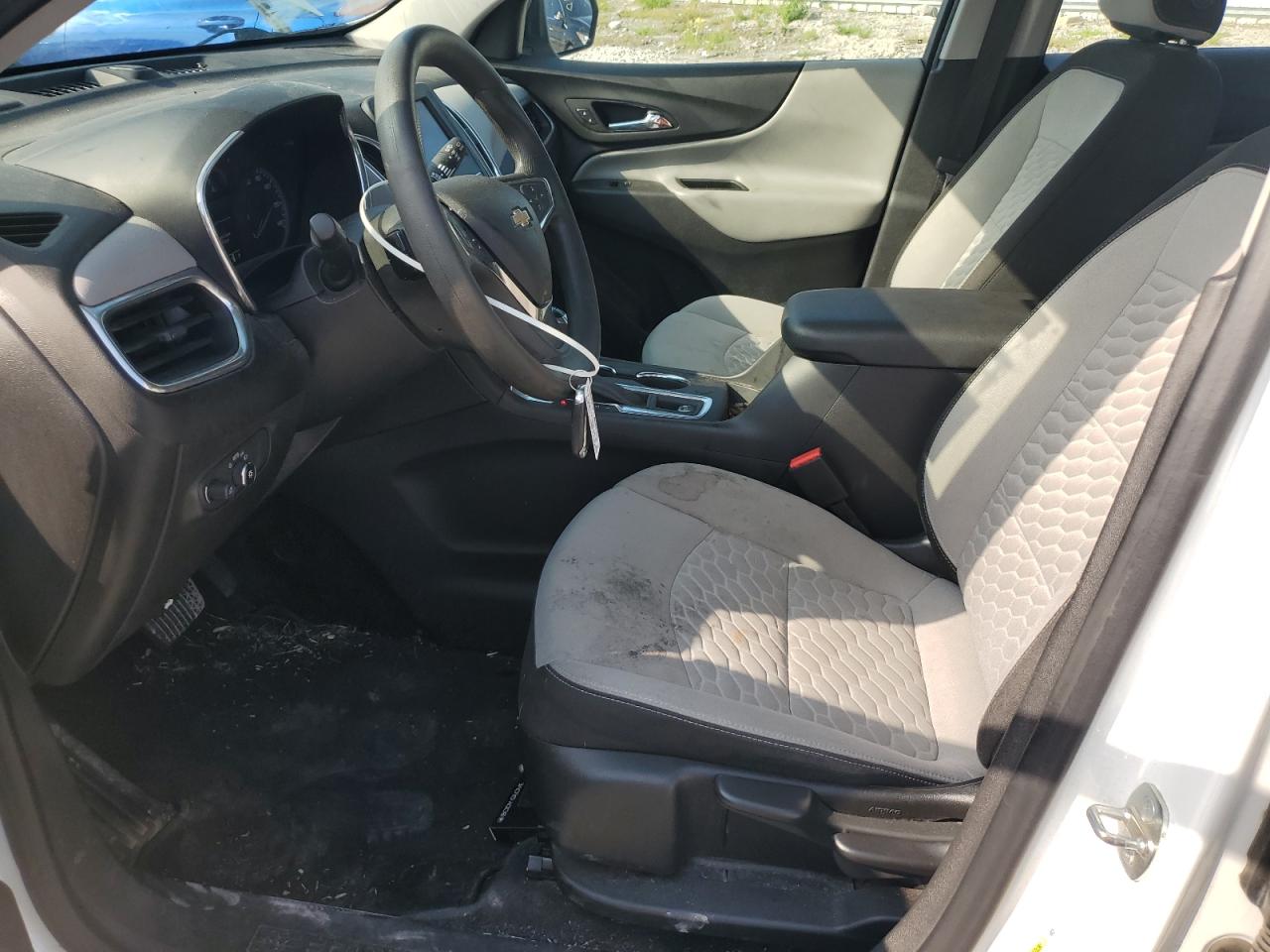 2020 Chevrolet Equinox Ls VIN: 3GNAXHEV2LS689398 Lot: 68465635