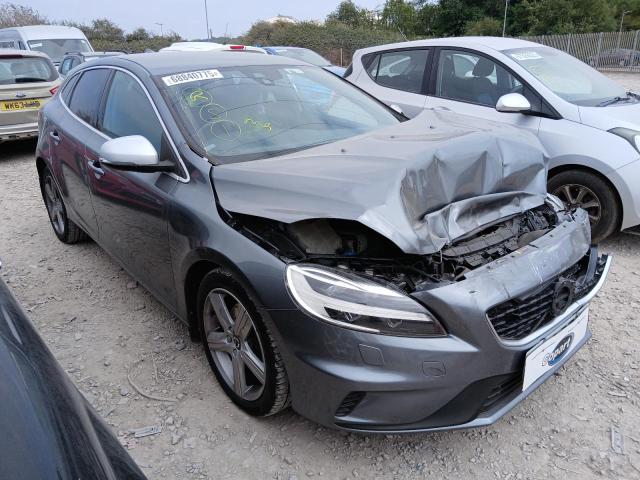2018 VOLVO V40 R-DESI