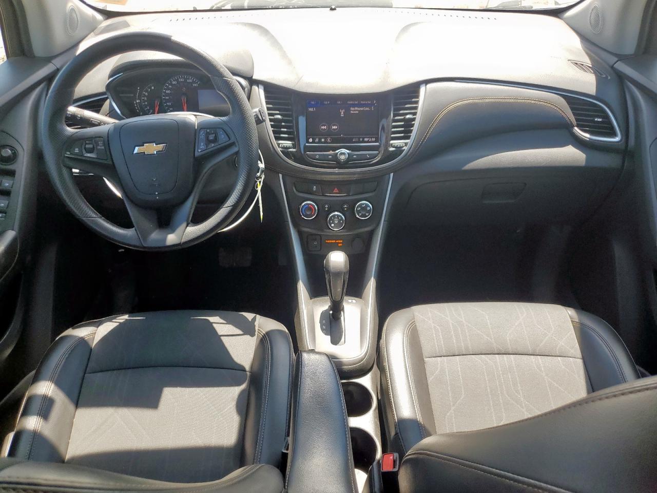 2021 Chevrolet Trax 1Lt VIN: KL7CJPSM9MB371958 Lot: 70209785