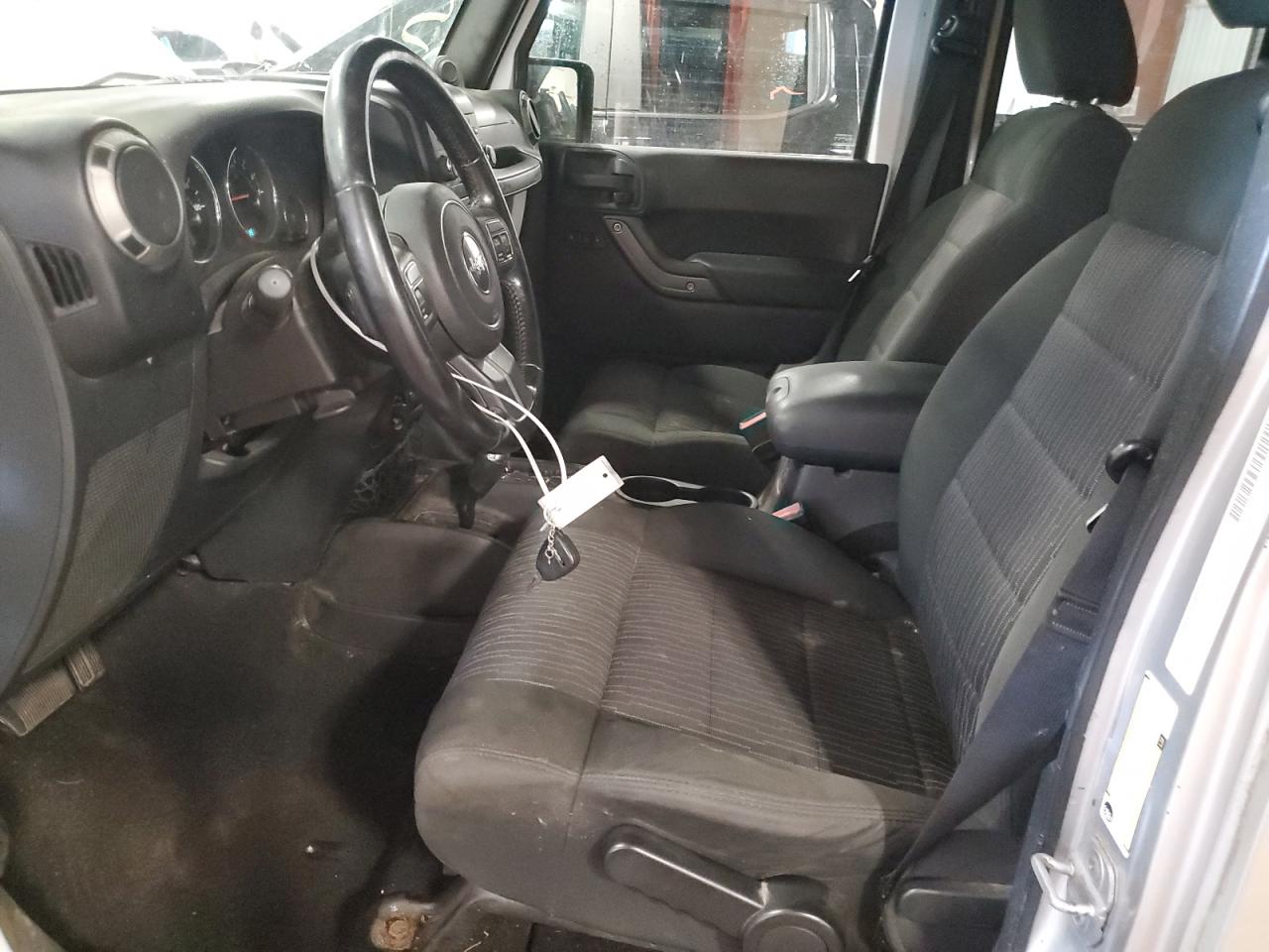 2011 Jeep Wrangler Unlimited Sport VIN: 1J4BA3H18BL512024 Lot: 69951835