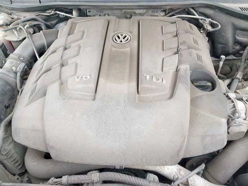 2014 VOLKSWAGEN TOUAREG V6