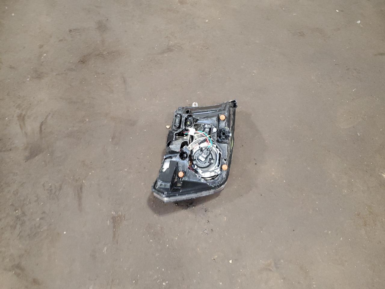 2017 Ram 1500 Laramie VIN: 1C6RR7NT2HS832147 Lot: 70165635