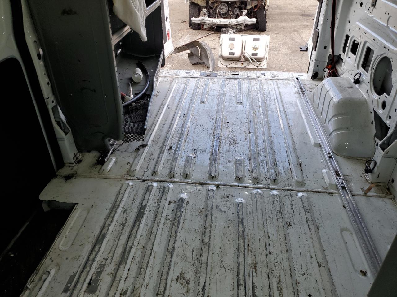 2017 Ford Transit T-250 VIN: 1FTYR1YG2HKA19021 Lot: 68004675