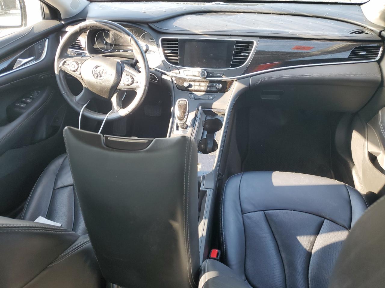 2018 Buick Lacrosse Essence VIN: 1G4ZP5SZ4JU127237 Lot: 70336795