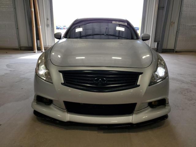  INFINITI G37 2012 Srebrny