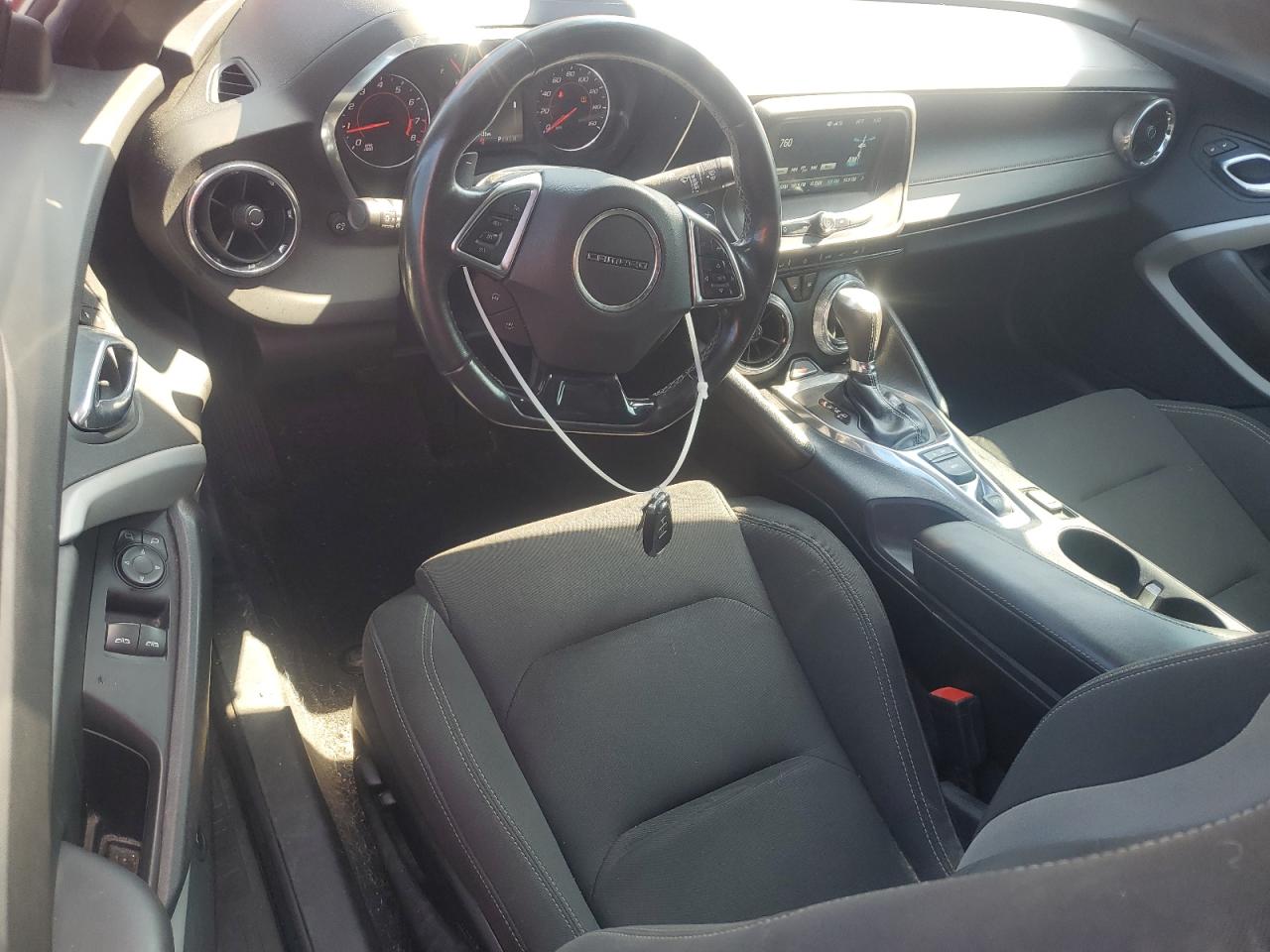 2018 Chevrolet Camaro Lt VIN: 1G1FB1RS6J0157041 Lot: 69053125