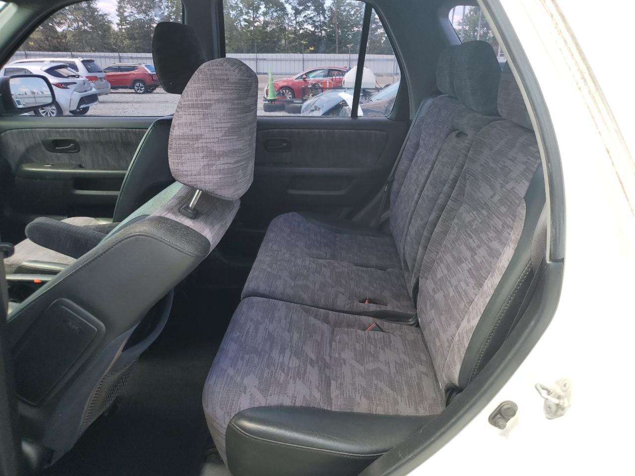 2003 Honda Cr-V Lx VIN: JHLRD68523C007200 Lot: 70489275