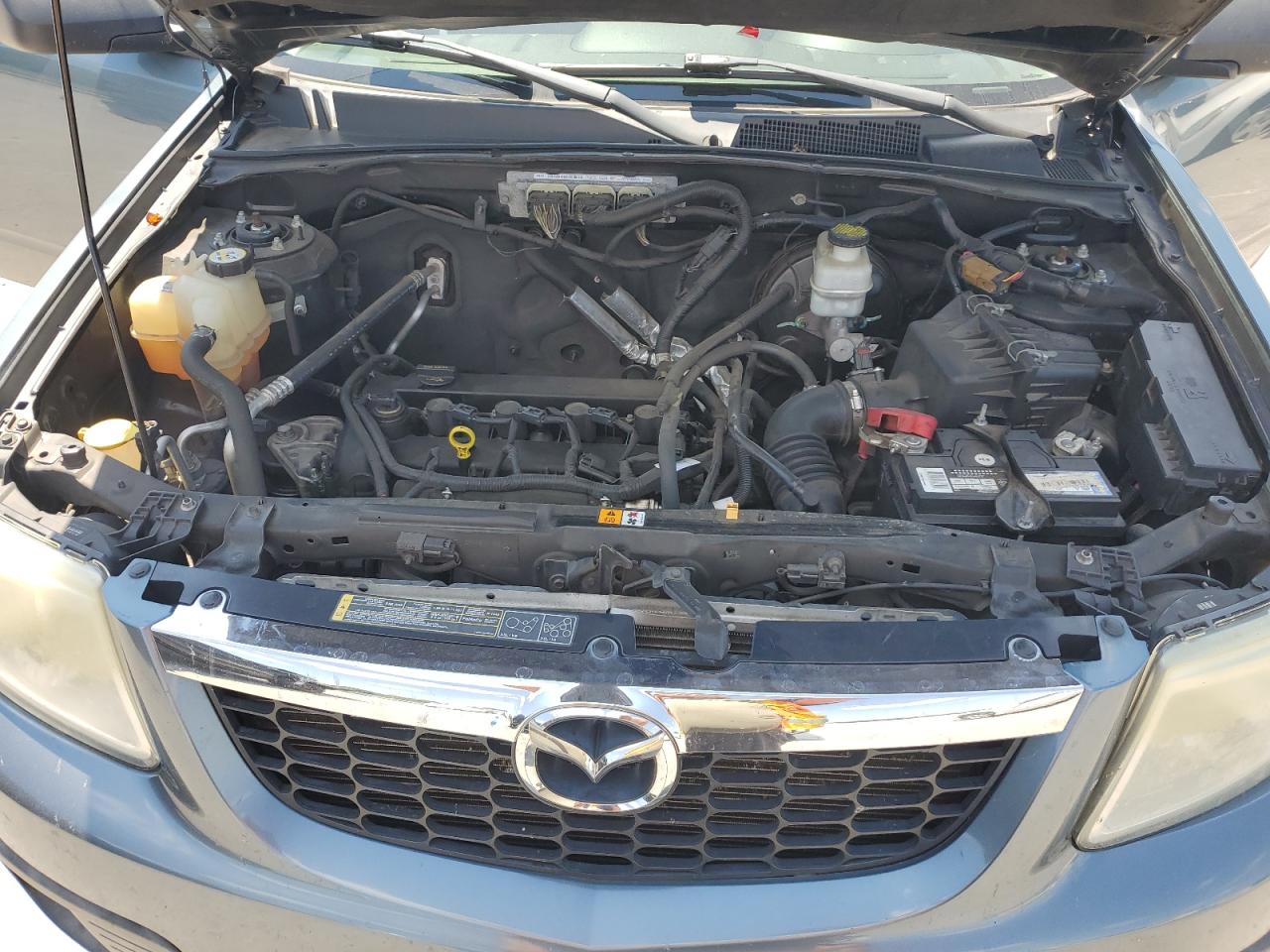 2011 Mazda Tribute I VIN: 4F2CY0C77BKM06461 Lot: 69253675