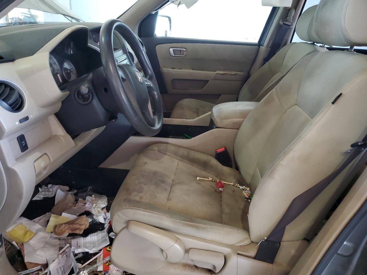 2009 Honda Pilot Lx VIN: 5FNYF38259B010692 Lot: 70282145