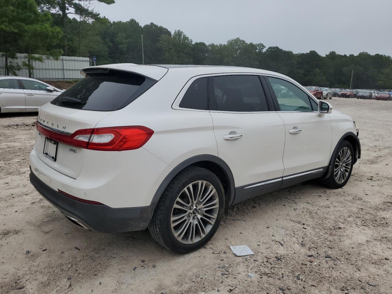 2016 Lincoln Mkx Reserve white null gas 2LMTJ8LR2GBL55294 photo #4