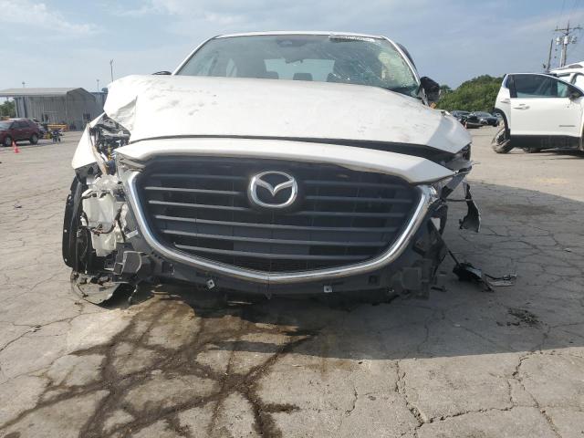  MAZDA 3 2018 Белы