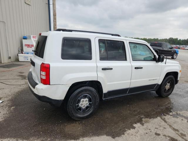  JEEP PATRIOT 2016 Белы