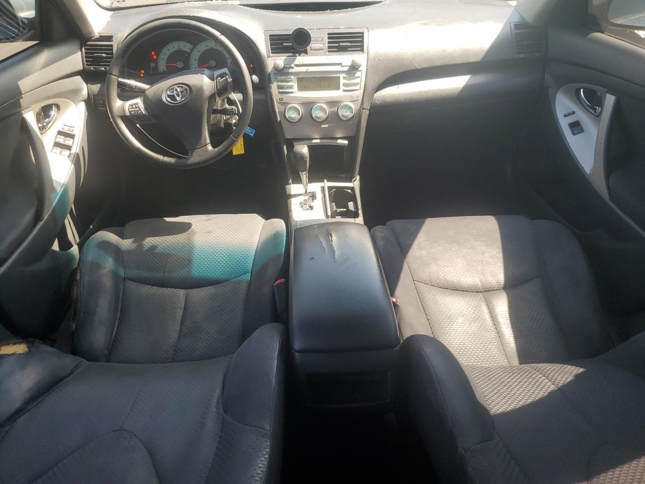 2008 Toyota Camry Ce VIN: 4T1BE46K38U760465 Lot: 70319035