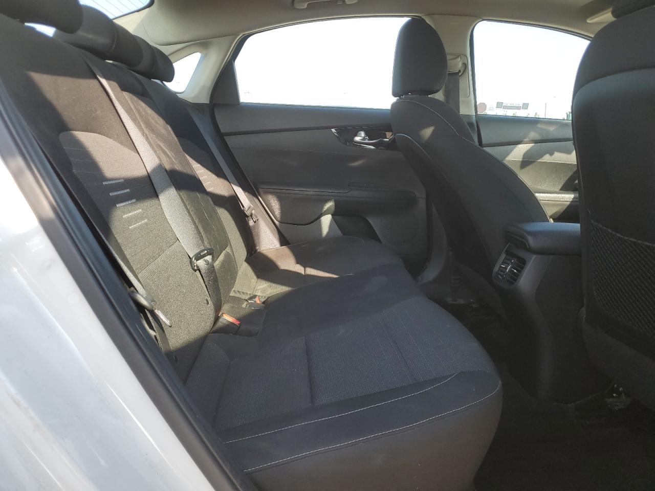 2020 Kia Forte Ex VIN: 3KPF54AD2LE234947 Lot: 69999005