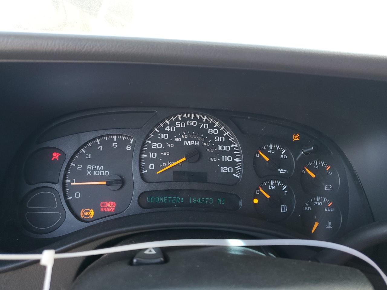 2005 GMC Yukon VIN: 1GKEK13T75R128111 Lot: 67430525