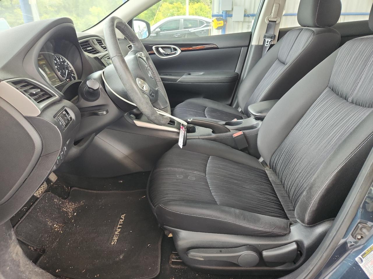 2017 Nissan Sentra S VIN: 3N1AB7AP5HY369945 Lot: 70814105