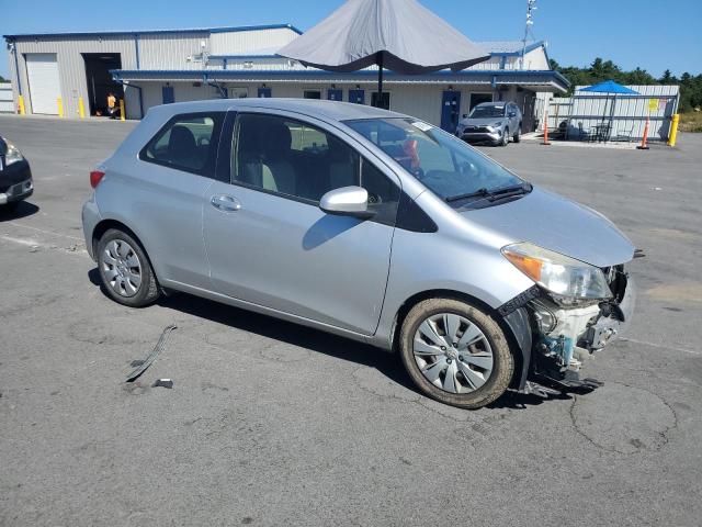 Hatchbacks TOYOTA YARIS 2012 Srebrny