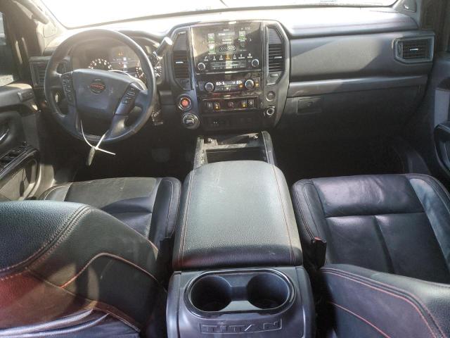  NISSAN TITAN 2020 Brązowy