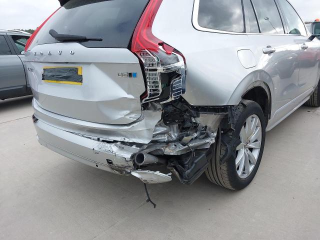 2018 VOLVO XC90 MOMEN
