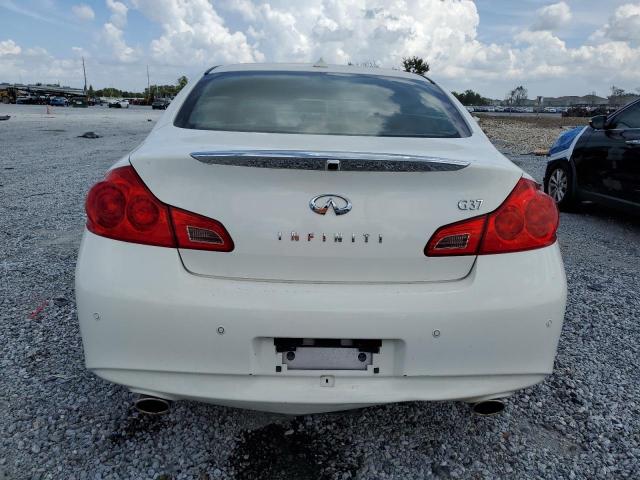  INFINITI G37 2013 Biały