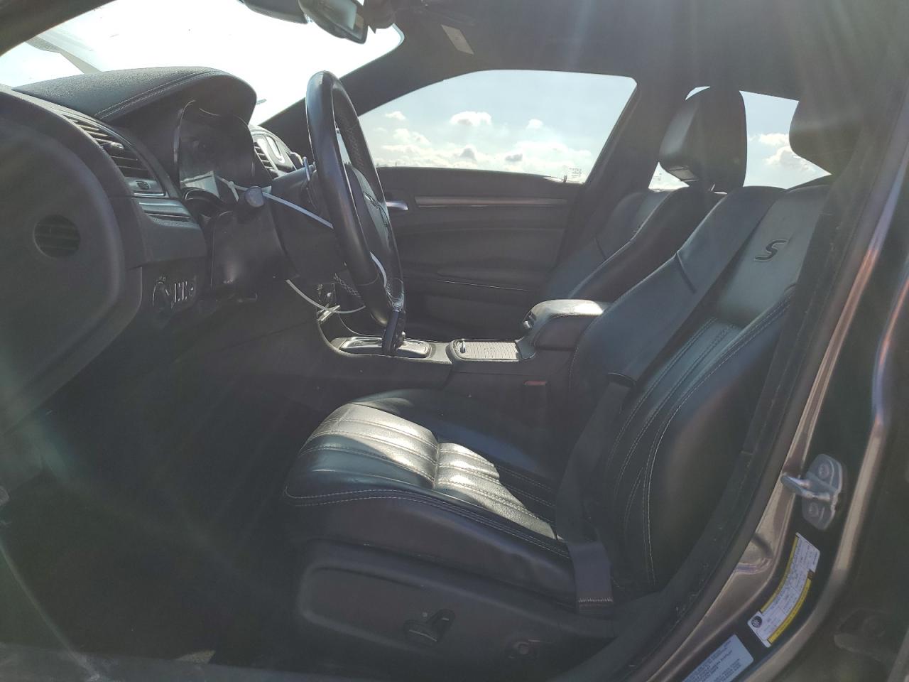 2016 Chrysler 300 S VIN: 2C3CCAGG3GH183062 Lot: 69949855