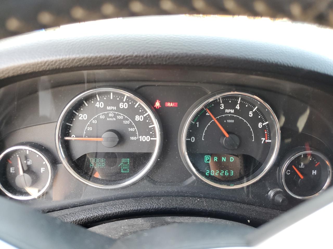 2014 Jeep Wrangler Unlimited Sport VIN: 1C4BJWDG8EL204499 Lot: 70358295