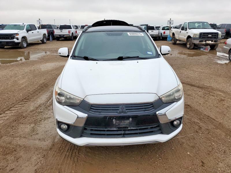  MITSUBISHI OUTLANDER 2016 Белы