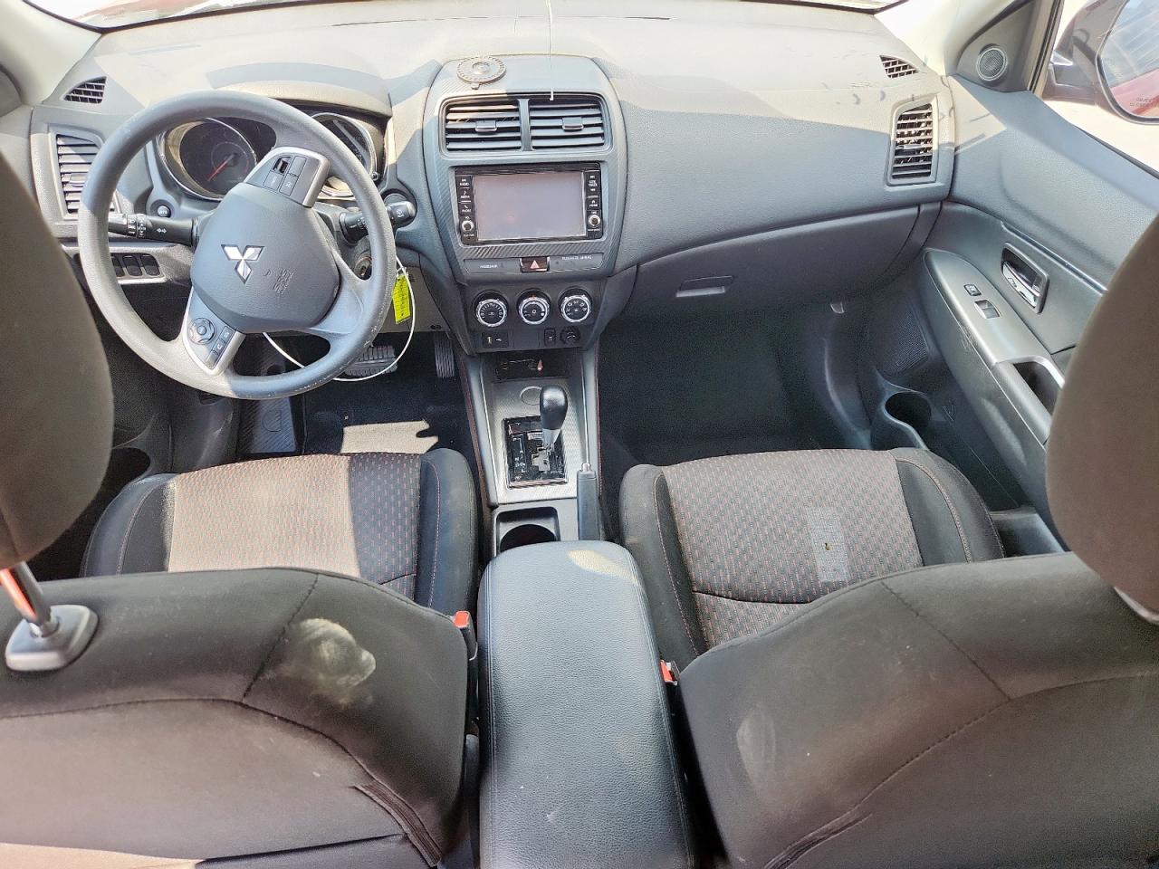 2018 Mitsubishi Outlander Sport Es VIN: JA4AP3AUXJU018125 Lot: 70659935