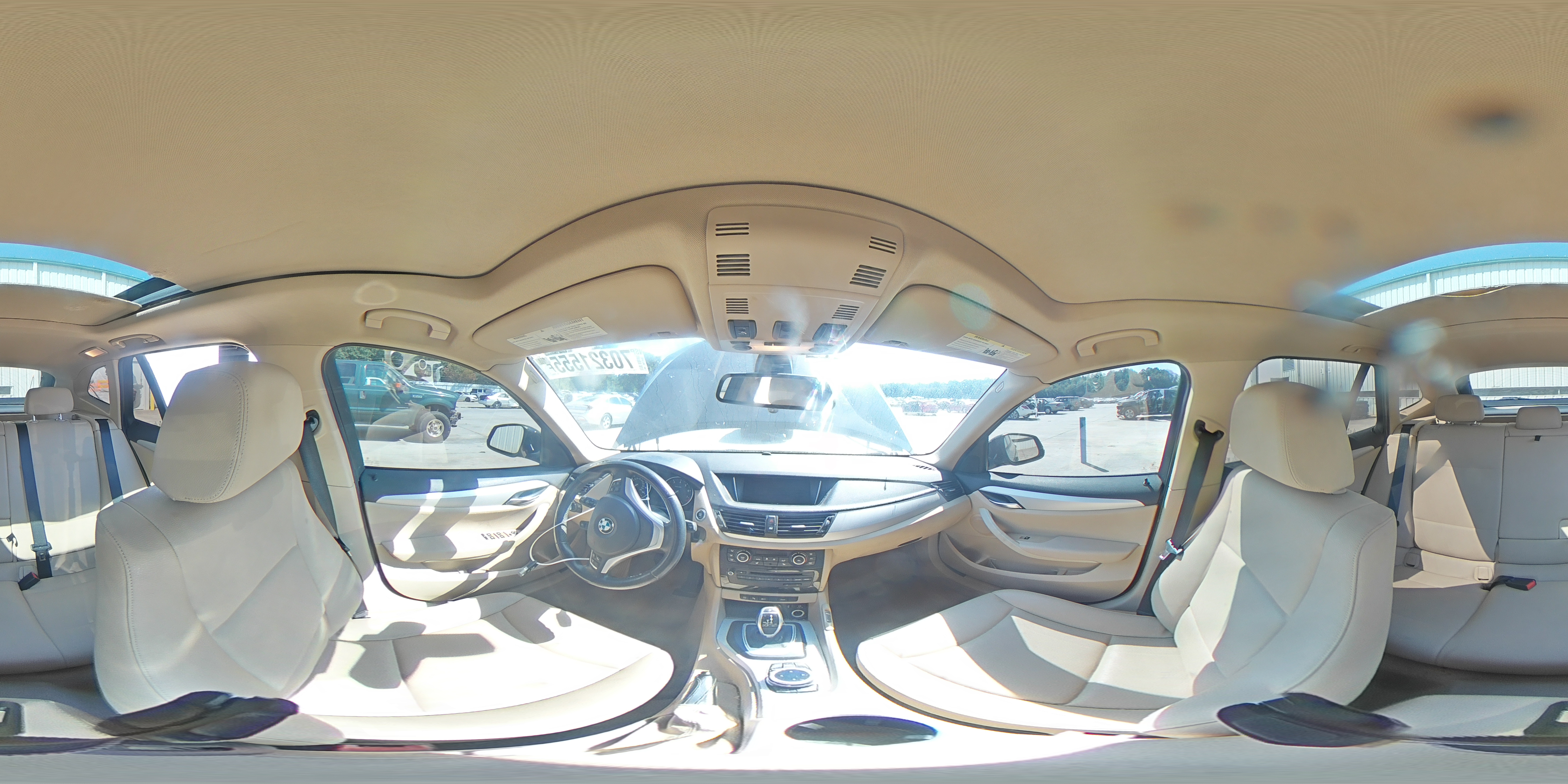 2015 BMW X1 Sdrive28I VIN: WBAVM1C58FV498917 Lot: 70321555