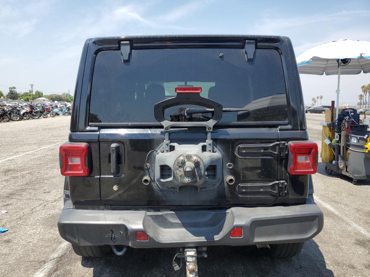 2019 Jeep Wrangler Unlimited Sahara VIN: 1C4HJXEN6KW691337 Lot: 66859385