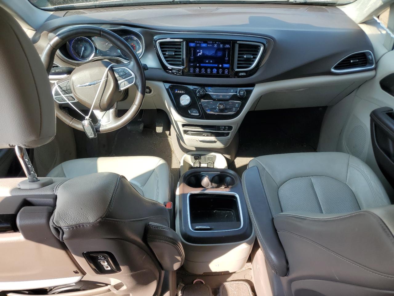 2017 Chrysler Pacifica Touring L Plus VIN: 2C4RC1EG3HR560610 Lot: 66078495