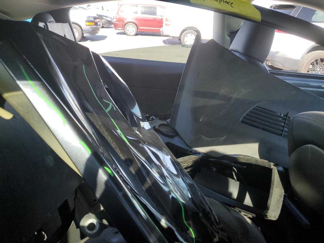 2024 Tesla Model Y VIN: 7SAYGDEE7RF985859 Lot: 68687025