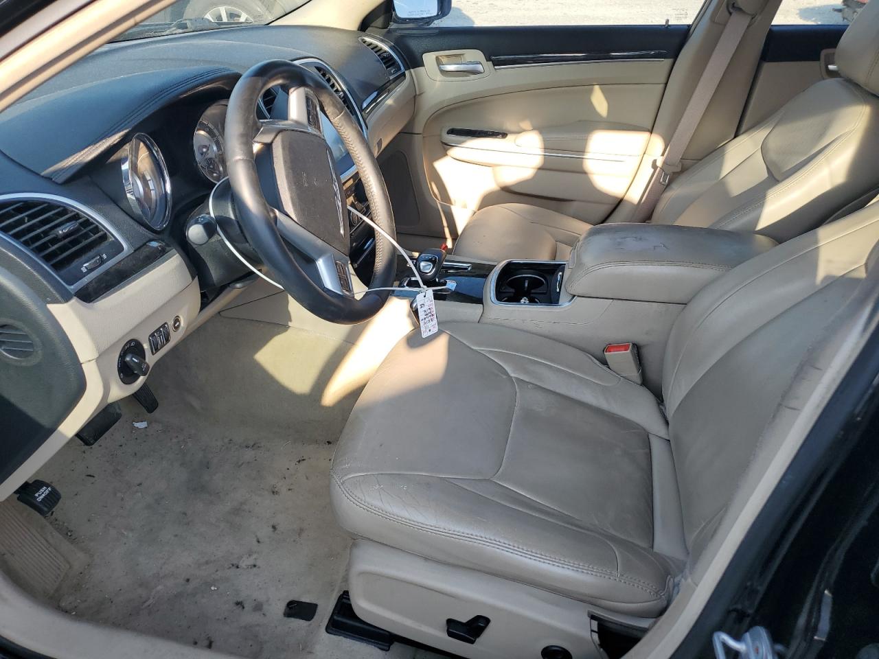 2014 Chrysler 300 VIN: 2C3CCAAG4EH119215 Lot: 67173665