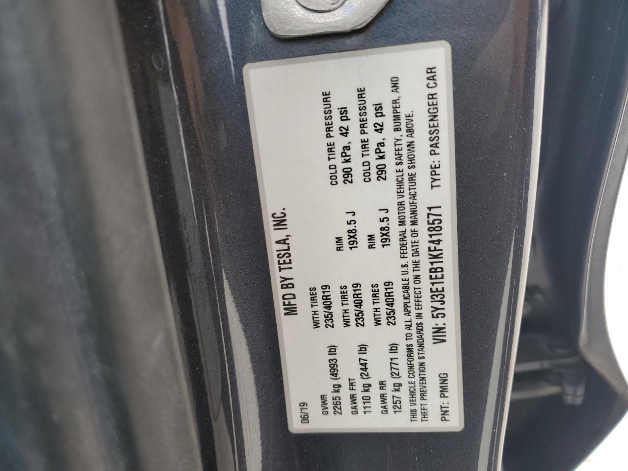 2019 Tesla Model 3 VIN: 5YJ3E1EB1KF418571 Lot: 69375415