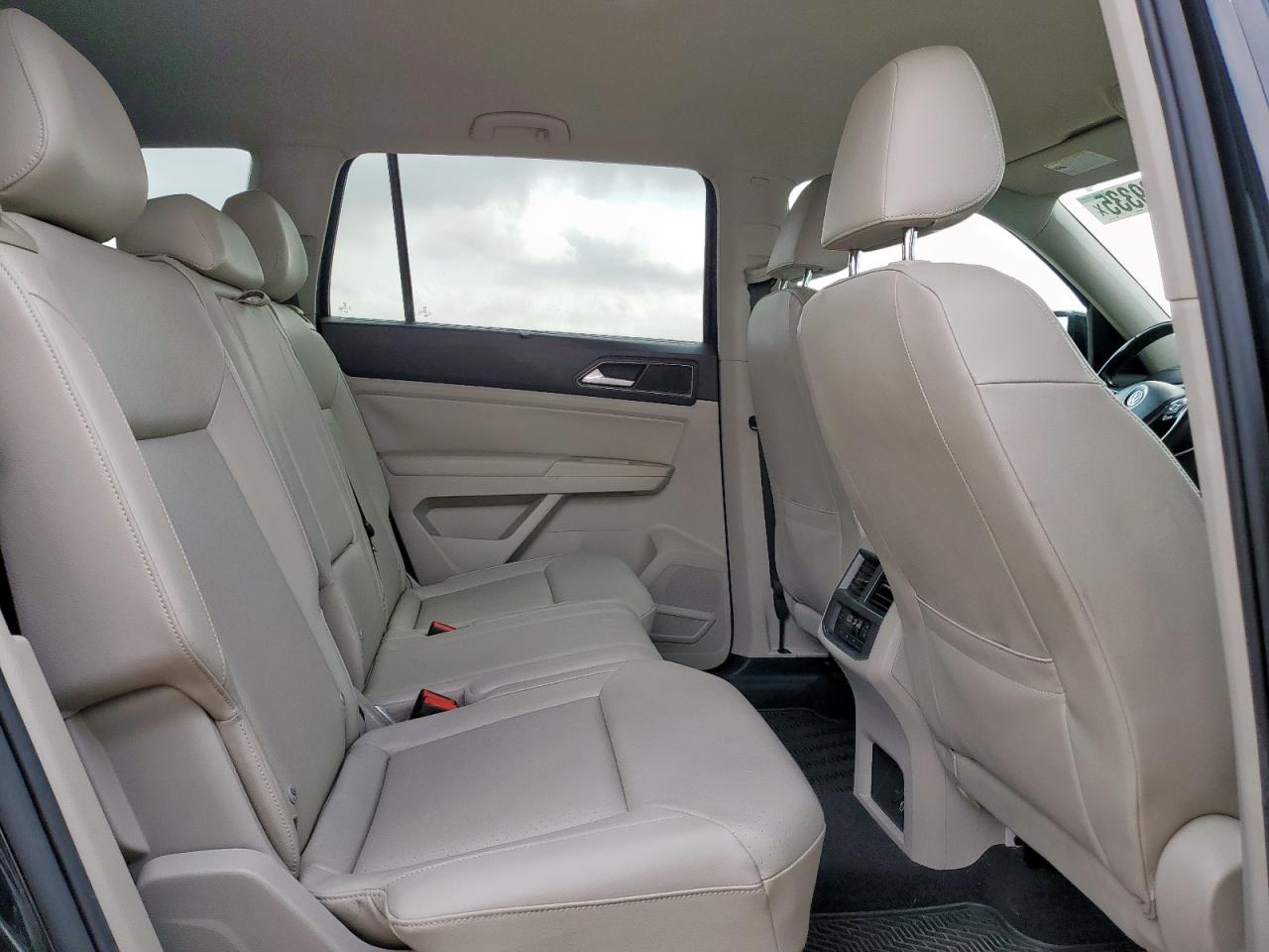 2018 Volkswagen Atlas Se VIN: 1V2DR2CA7JC544100 Lot: 69829335