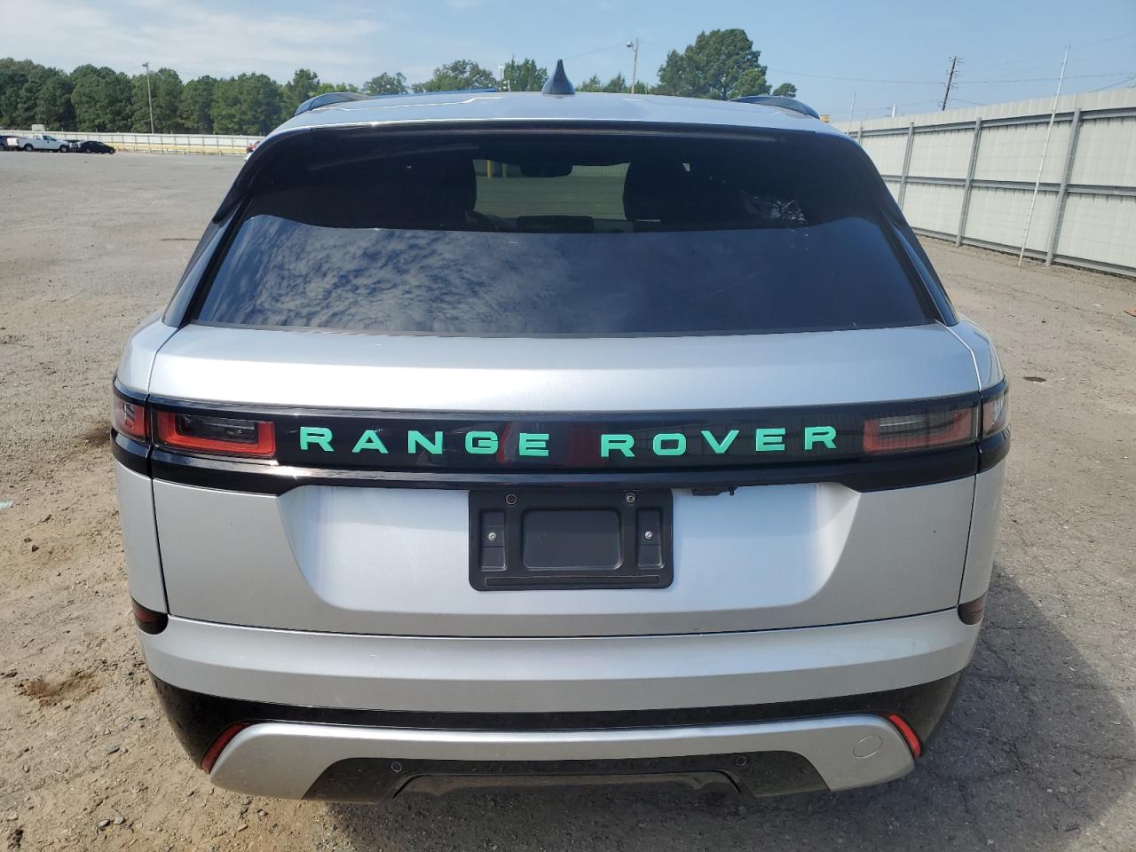 2019 Land Rover Range Rover Velar S VIN: SALYB2EXXKA785714 Lot: 70160735