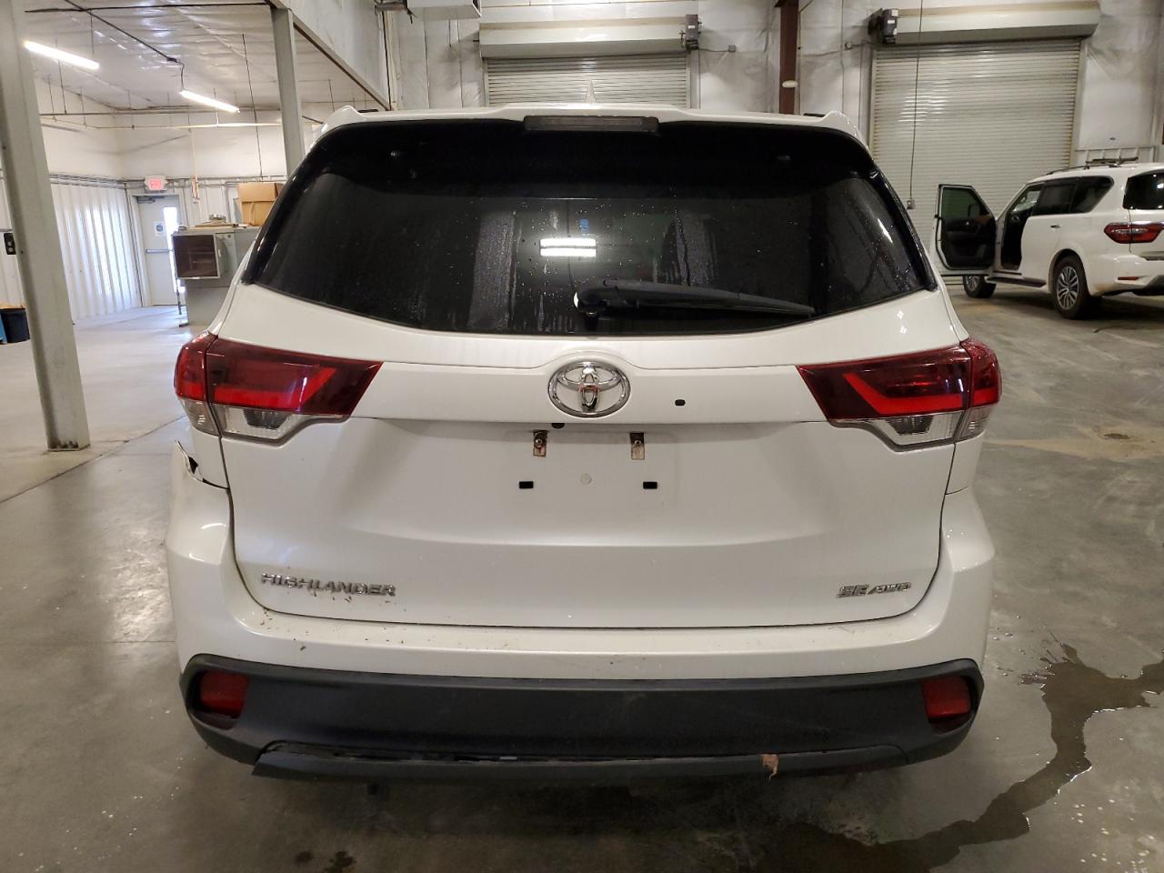 2019 Toyota Highlander Se VIN: 5TDJZRFH8KS620025 Lot: 69868835