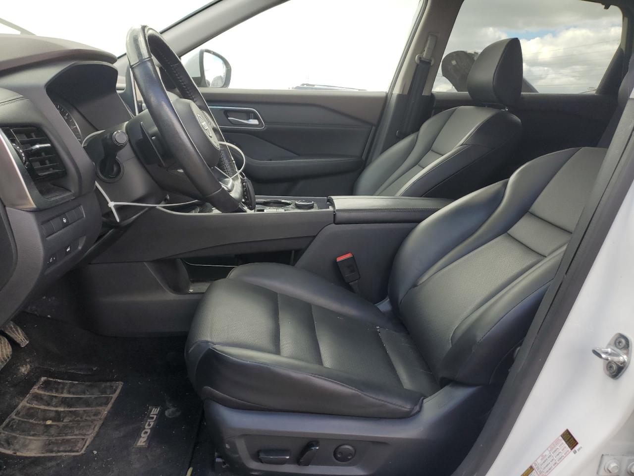 2021 Nissan Rogue Sv VIN: 5N1AT3BB0MC824155 Lot: 69093455