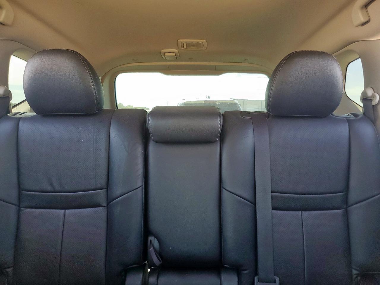 2018 Nissan Rogue S VIN: KNMAT2MV1JP526742 Lot: 68359725