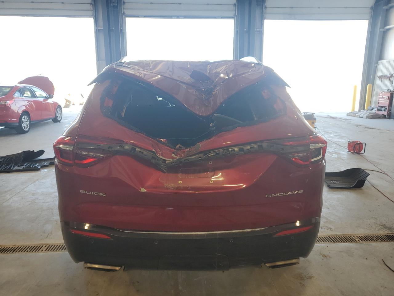2018 Buick Enclave Essence VIN: 5GAERBKW9JJ179757 Lot: 69253775