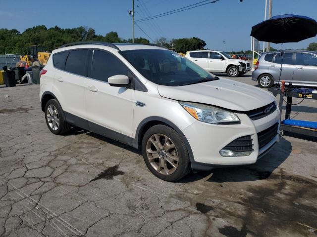  FORD ESCAPE 2016 Белы