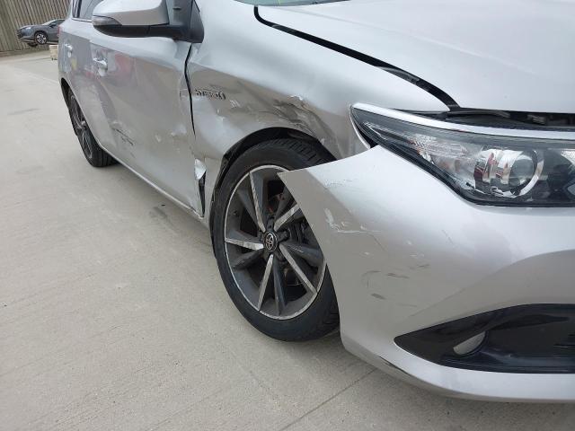 2017 TOYOTA AURIS DSGN TSS HYBRD VVT- 