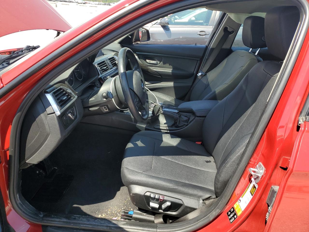 2018 BMW 320 Xi VIN: WBA8E5G53JNV02800 Lot: 68965555