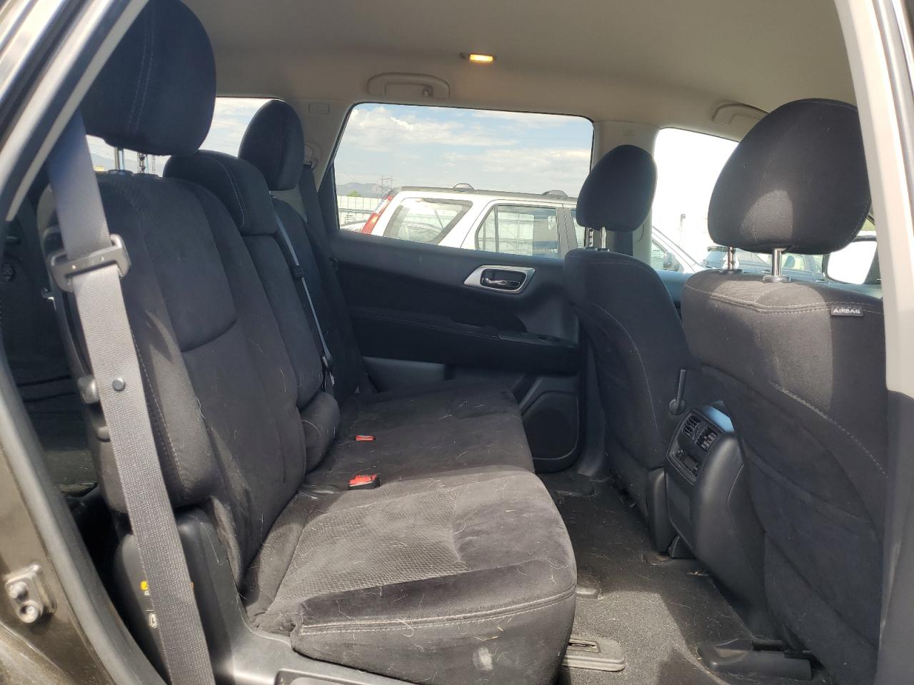 2015 Nissan Pathfinder S VIN: 5N1AR2MM6FC622155 Lot: 68165825