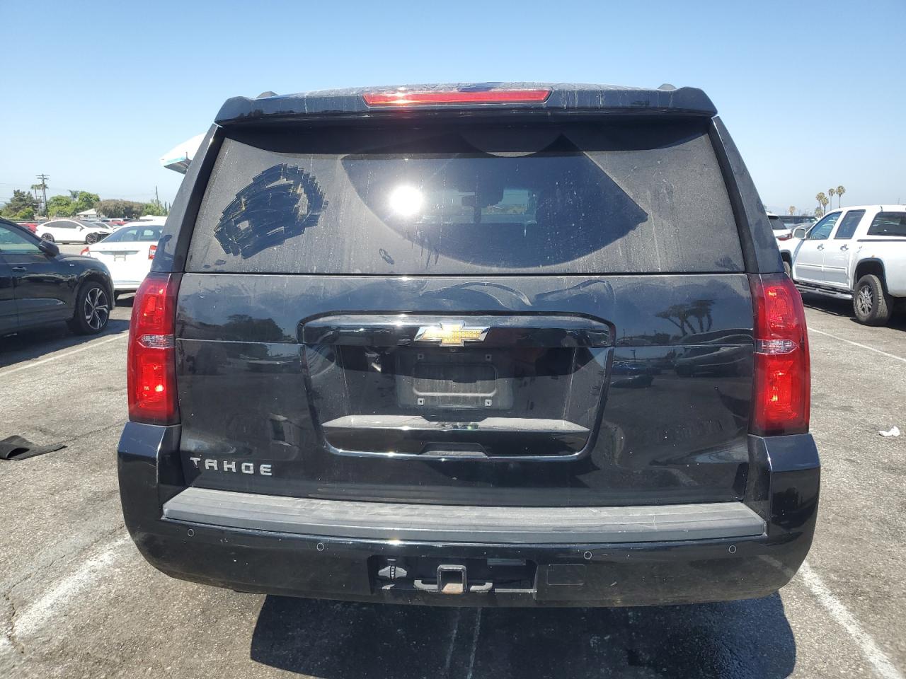 2019 Chevrolet Tahoe C1500 Lt VIN: 1GNSCBKC2KR161992 Lot: 66086405