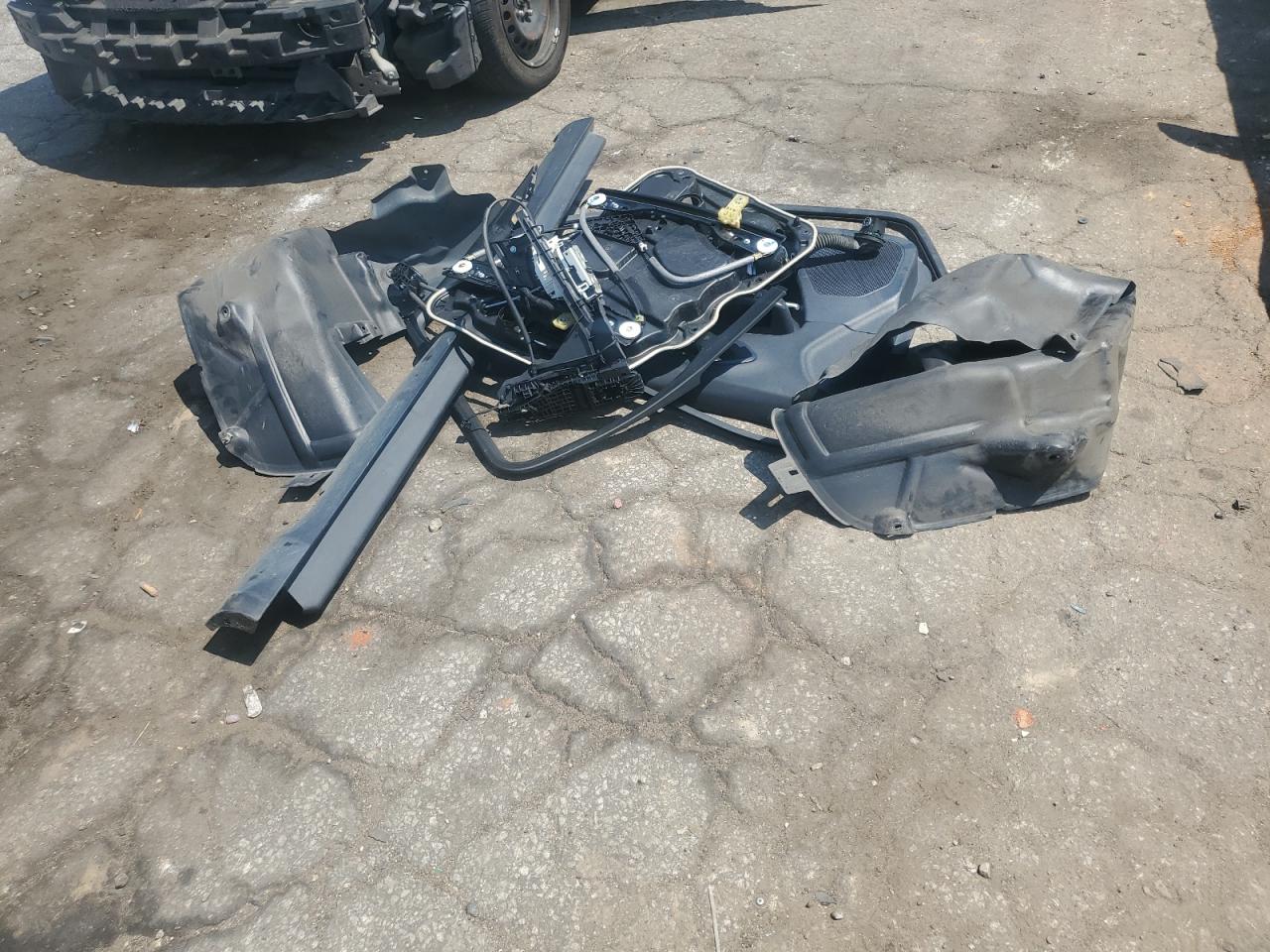 2016 Jeep Cherokee Limited VIN: 1C4PJMDSXGW268303 Lot: 70533815