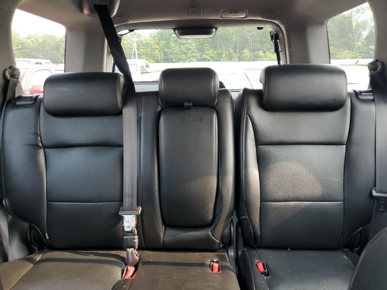 2005 Honda Cr-V Lx VIN: SHSRD68555U301282 Lot: 67402525